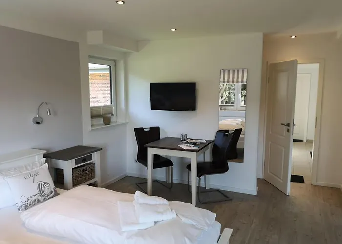 Gartenwohnung-landhaus-tadsen * Westerland